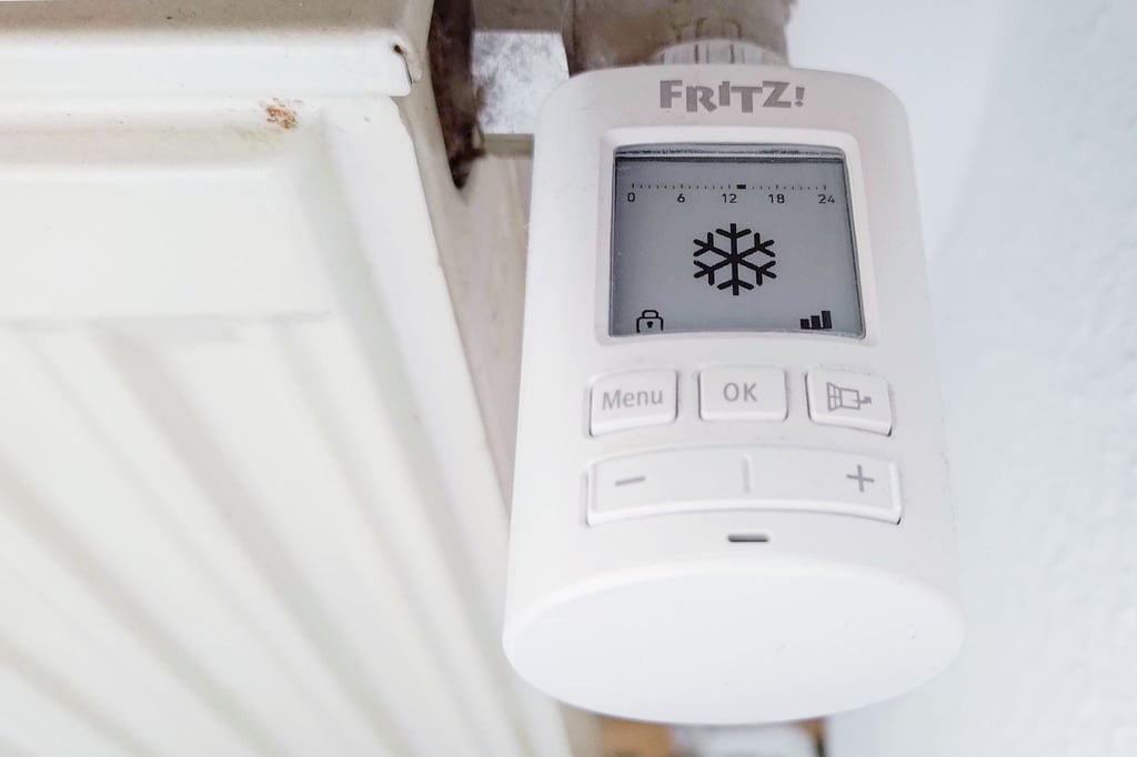 Das Eiskristall-Symbol beim Heizungsthermostat oder -regler bedeutet nicht, dass Wasserleitungen damit vor Frostschäden geschützt werden.