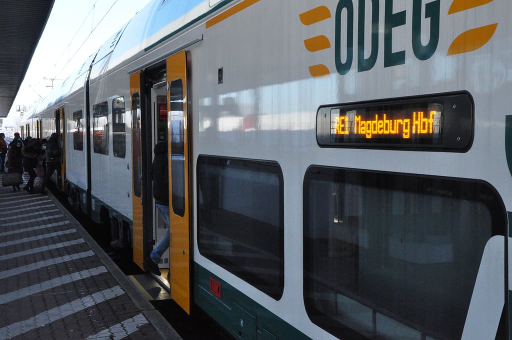 Durch Magdeburg durchfahren oder bis Magdeburg durchfahren: Der Slogan „Augen zu und durchfahren“ führte zu Kritik.