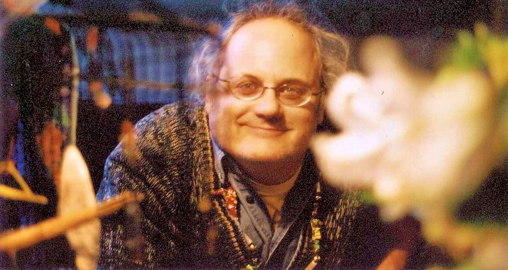 Eugene Chadbourne gibt am Dienstag ein Konzert im Forum Gestaltung in der Brandenburger Straße. Beginn ist um 20 Uhr.