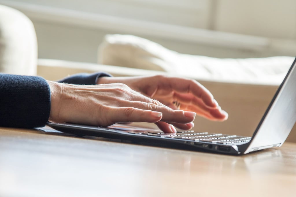 Vertippt, verschickt, was nun? Fehlerhafte E-Mails lassen sich bei Gmail bis zu 30 Sekunden nach Versenden zurückholen.