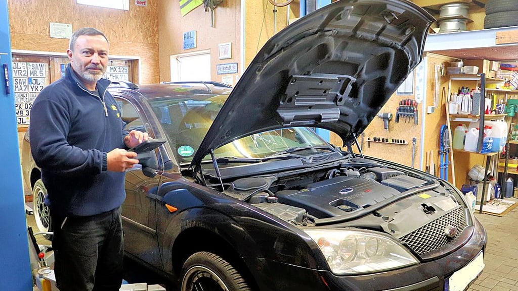 Ronny Willer hat seine Kfz-Meisterwerkstatt in der Waldstraße 6 in Hohenseeden eröffnet.