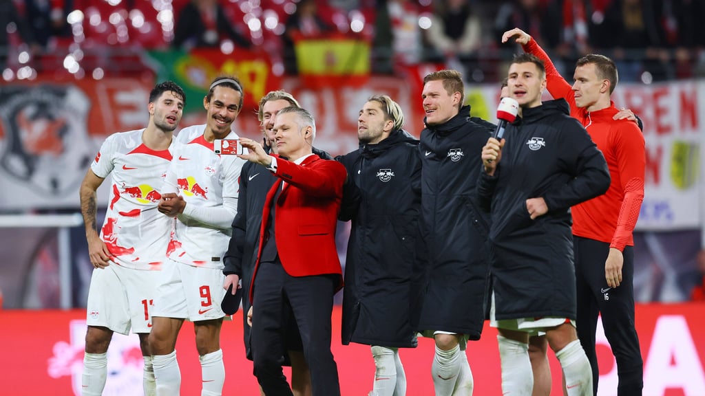 Nur Szoboszlai ist erst seit 2020 bei RB. Die restlichen Spieler auf diesem Foto gehen im Sommer mindestens in ihre siebte Saison.