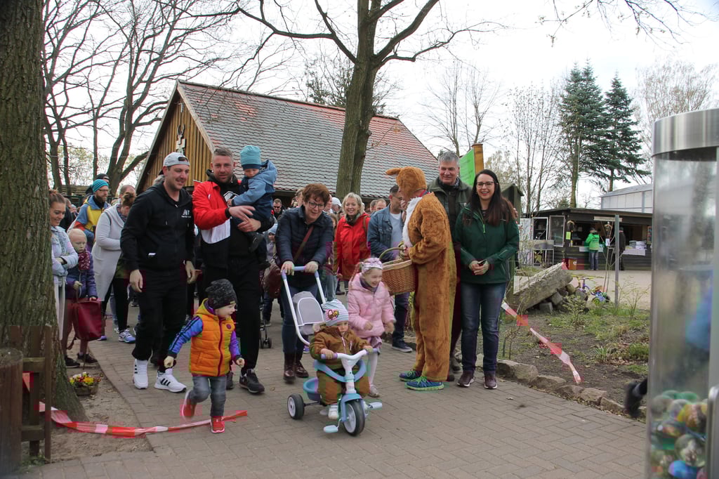 Das letzte Osterfest im Wildpark Weißewarte. In diesem Jahr wird es keines geben, ob in den kommenden Jahren wieder Leben in den Wildpark einzieht, bleibt abzuwarten.
