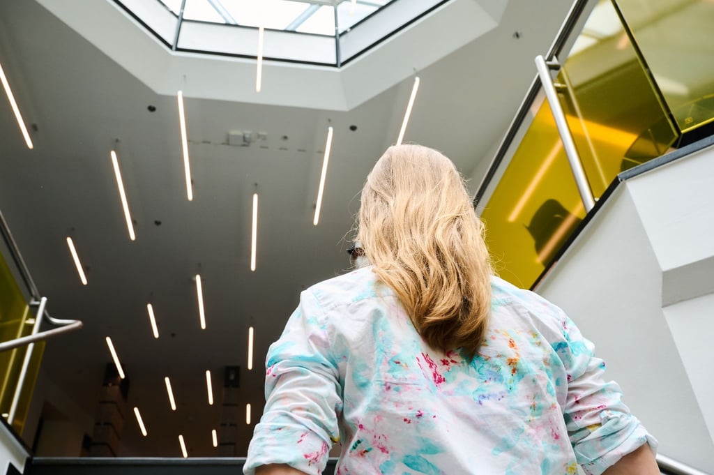 Die Hälfte der Deutschen hält die Benachteiligung von Frauen in der Gesellschaft laut einer Umfrage für ein großes Problem.