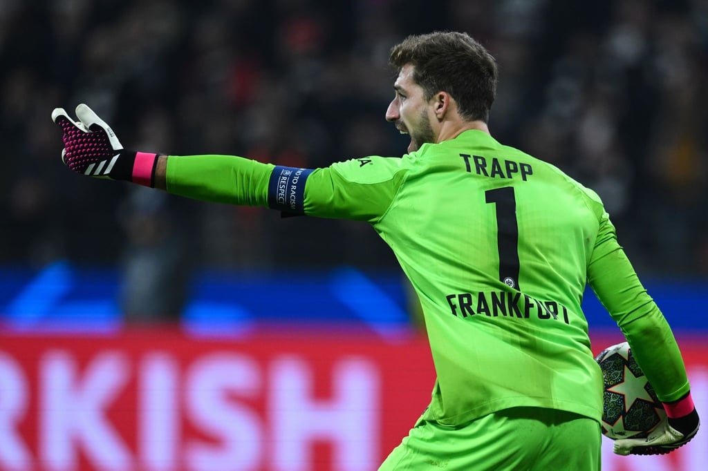 Frankfurts Torhüter Kevin Trapp hofft noch auf den Nummer-1-Status im Tor der deutschen Nationalmannschaft.