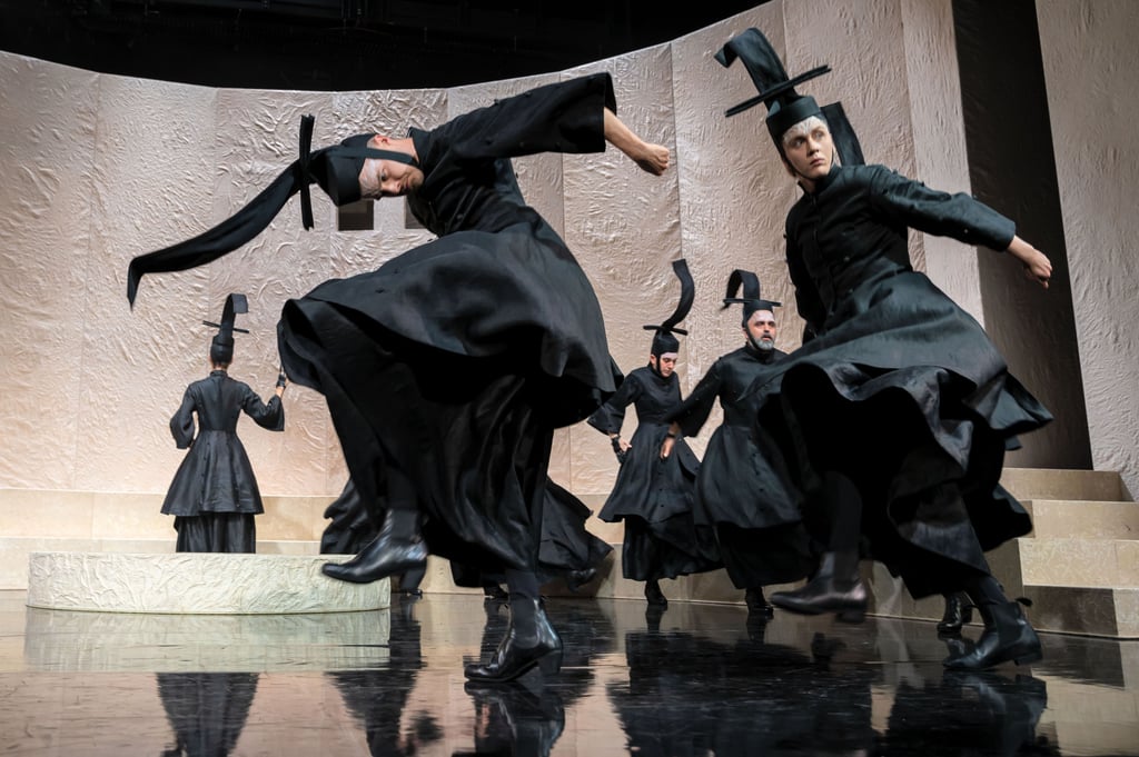 "Das Leben ein Traum" im Magdeburger Schauspielhaus.