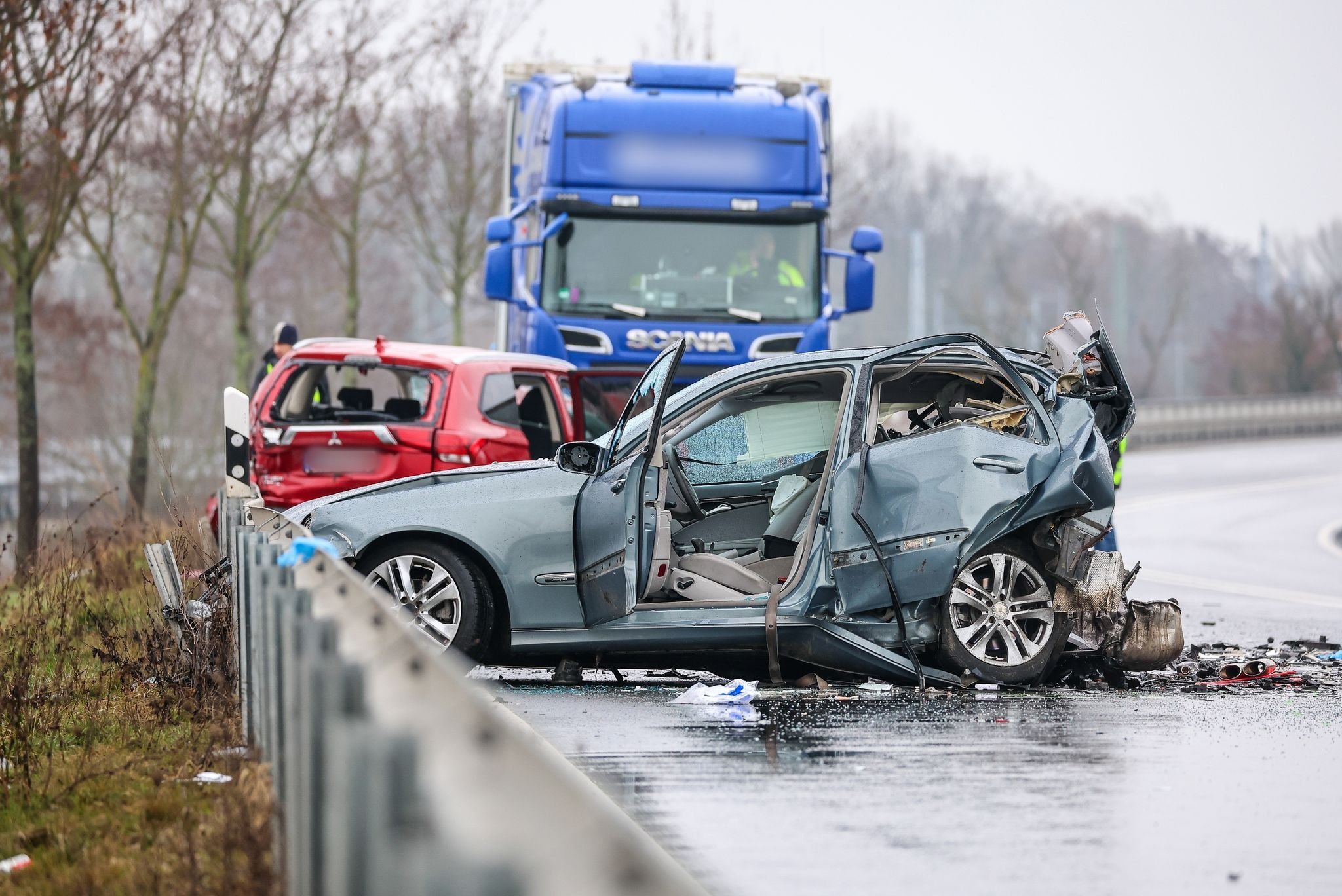 Nordsachsen: Schwerer Unfall Bei Eilenburg: Drei Tote, Mehrere Verletzte