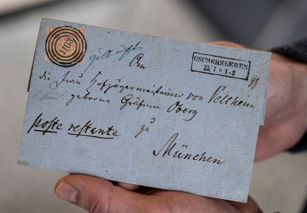 Der historische Brief „Hans Freiherr von Veltheim an seine Gattin“ wird im Auktionshaus Köhler in Wiesbaden gezeigt.