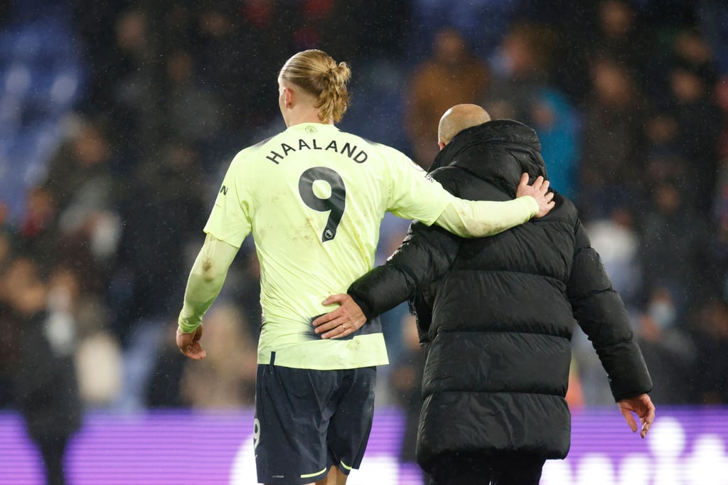 Herz und Seele von Man City: Stürmer Erling Haaland und Trainer Pep Guardiol (r.)
