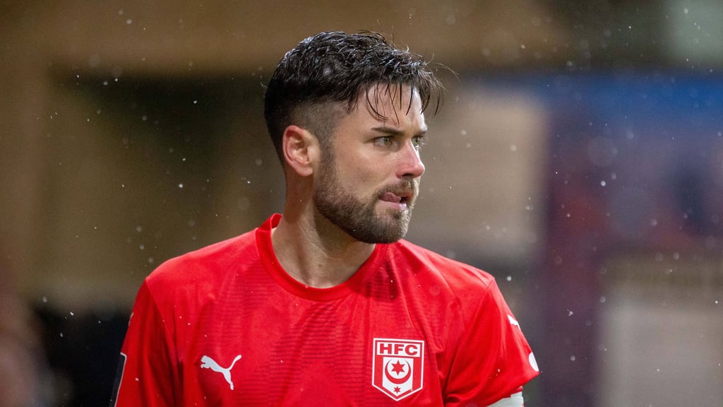 HFC-Rechtsverteidiger Niklas Kreuzer verpasst das Heimspiel gegen Viktoria Köln wegen einer Gelbsperre.