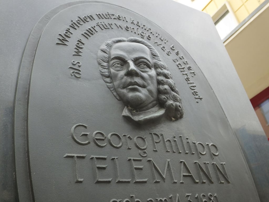 Denkmal für Georg Philipp Telemann in Magdeburg.