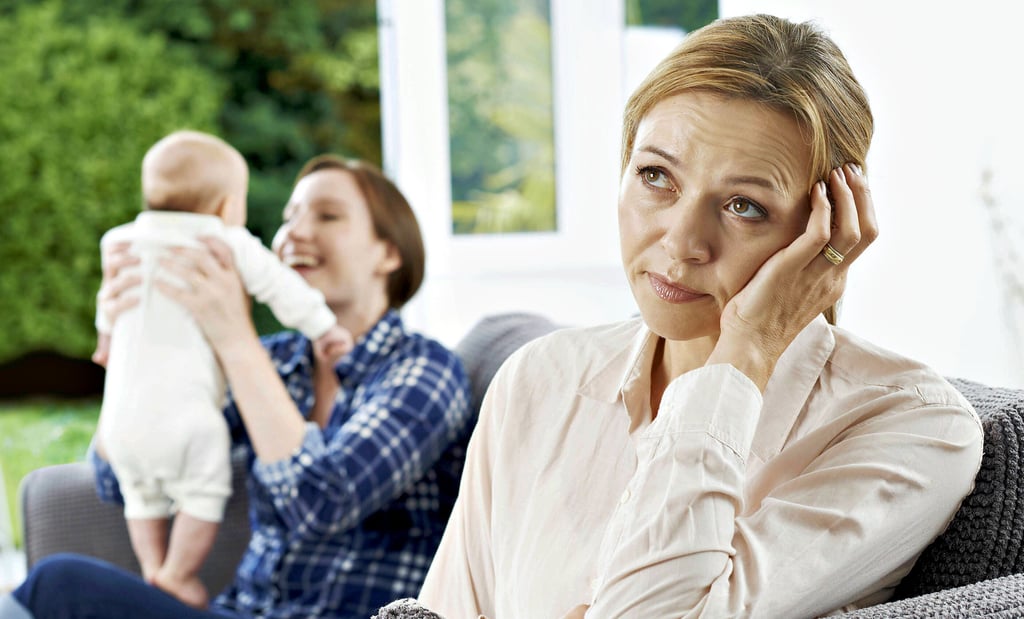 Lieber kinderlos? Oft wird von Frauen ab einem gewissen Alter erwartet, familiär und beruflich erfolgreich zu sein.
