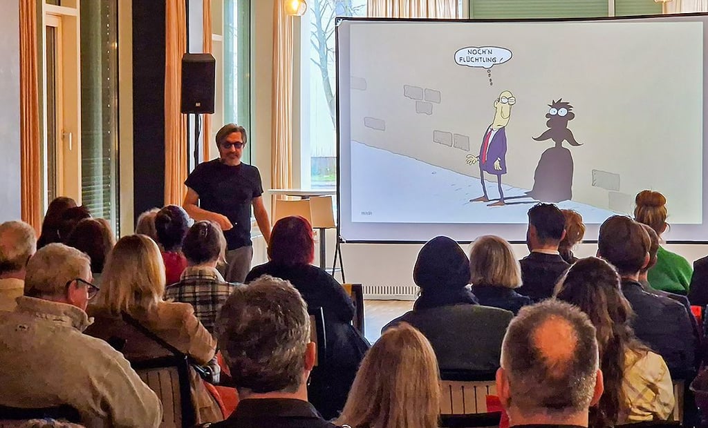 Muhsin Omurca begeisterte mit seinem kabarettistischen Blick auf das Thema Integration.