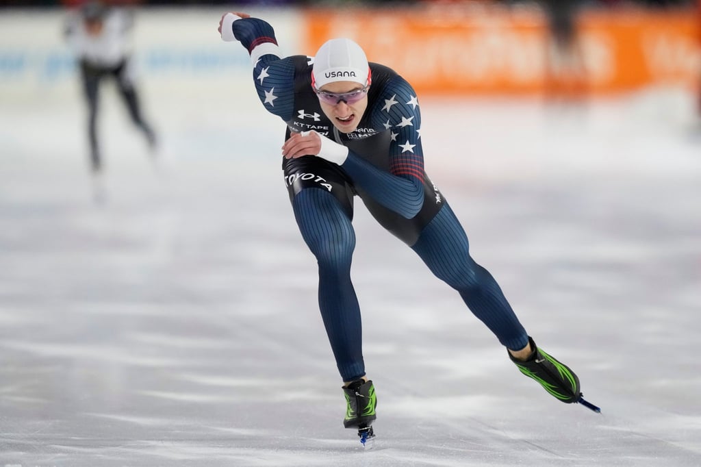 Der Amerikaner Jordan Stolz holte sein drittes WM-Gold.