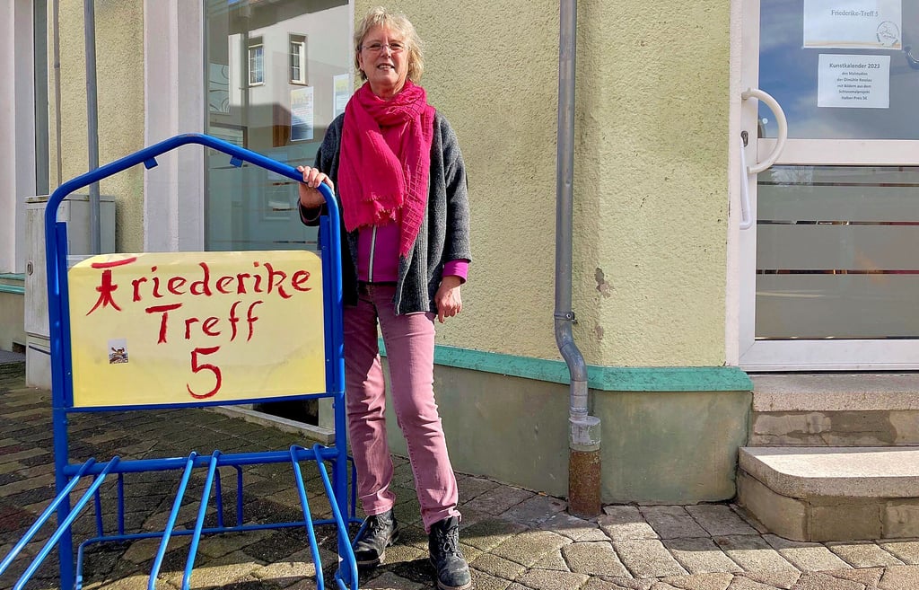 Helmtrud Ziska lädt in ganz besonderer Art und Weise zum (Vor)-Osterspaziergang ein.
