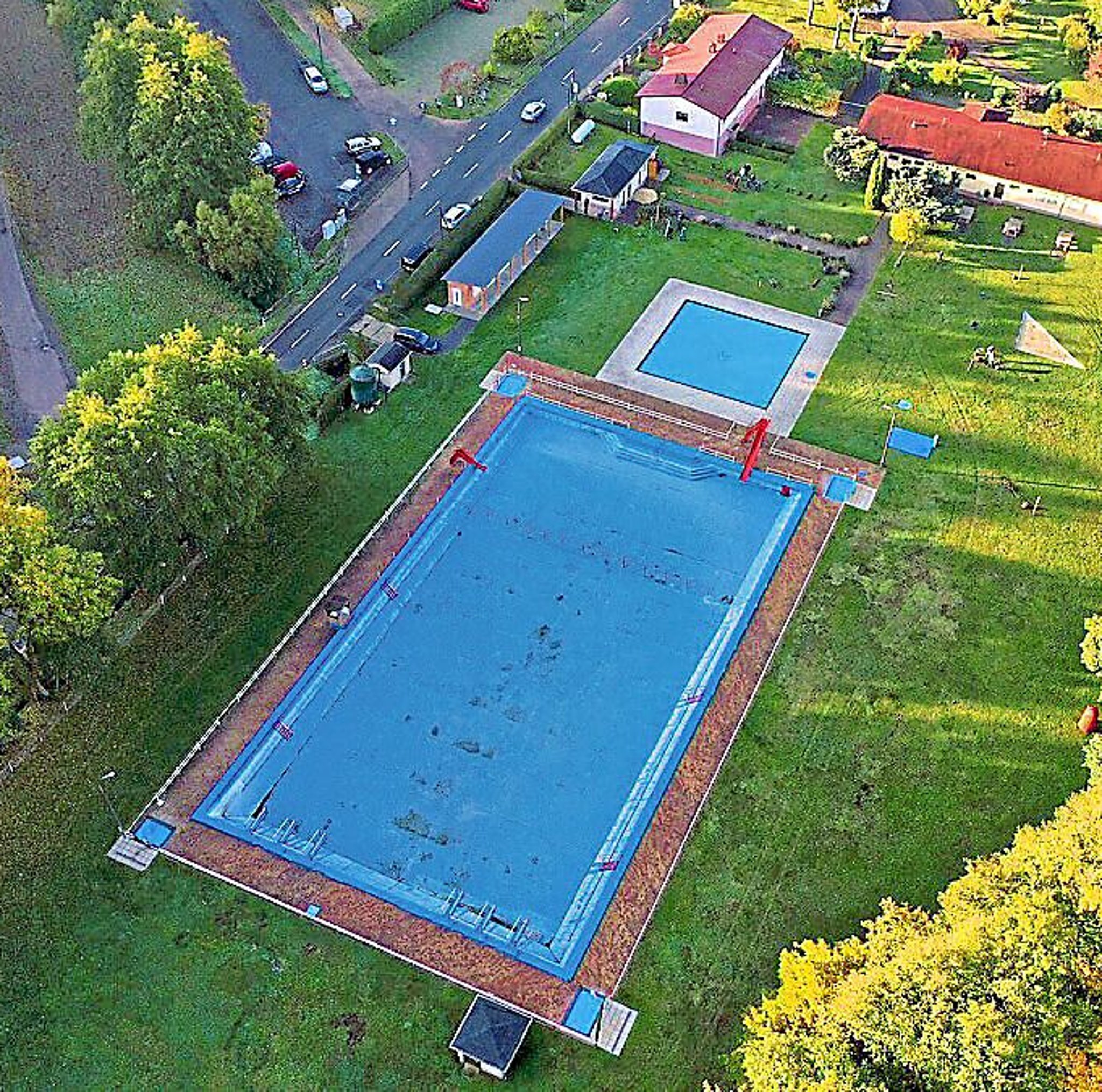 Hausverbot Im Waldbad Für Klötzer Angreifer: Wer Sind Die Täter? - tohrl89