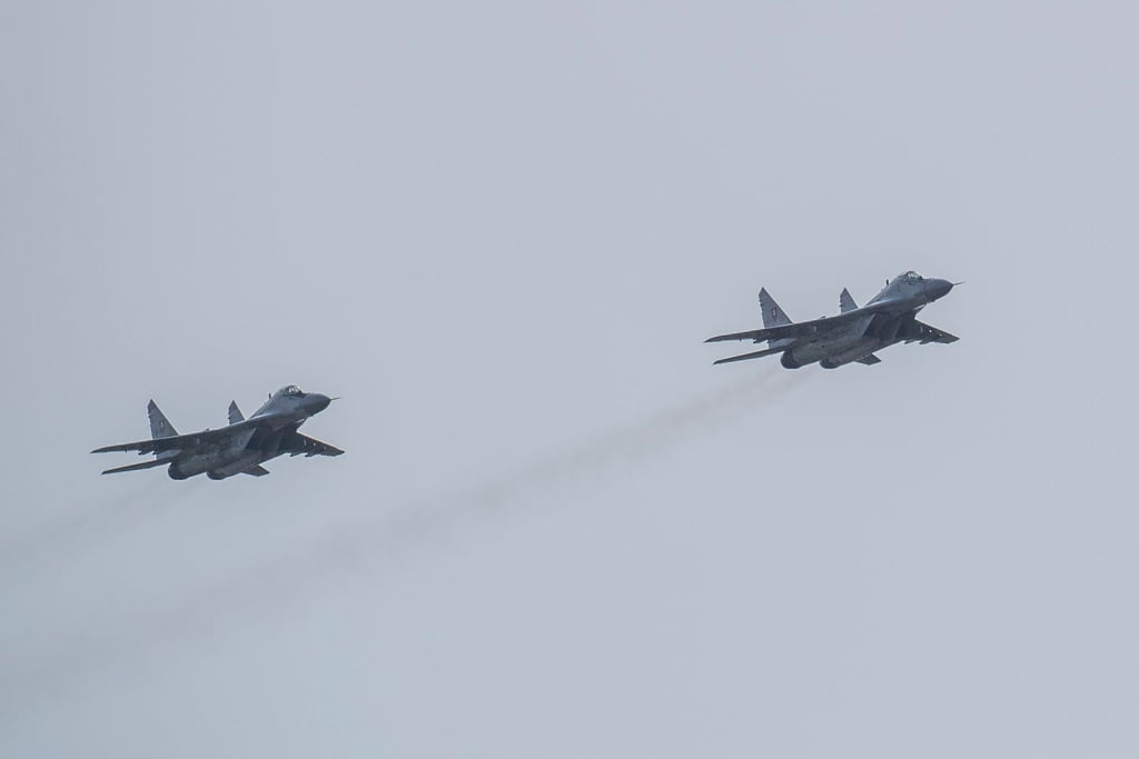 Ein MiG-29-Kampfflugzeug während einer Flugschau auf dem Luftwaffenstützpunkt Malacky-Kuchyoa in der Slowakei.