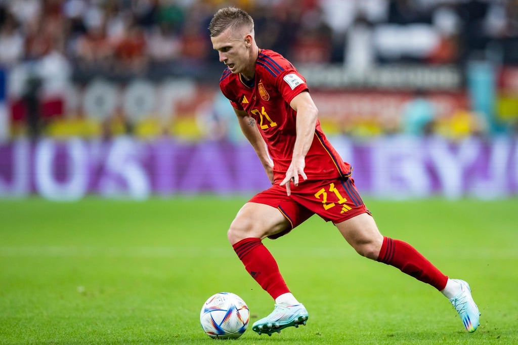 Spaniens Dani Olmo in Aktion