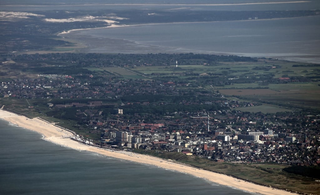 „Ungleichgewicht zwischen Ferienwohnen und Dauerwohnen“: Die Gemeinde Sylt will mit ihrem Beschluss das Ortsteilleben schützen.