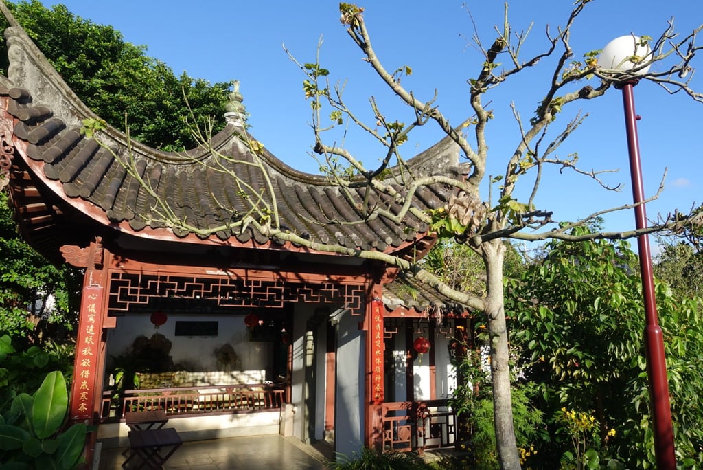In Naha lohnt sich auch ein Abstecher in den Fukushu-en, ein sogenannter chinesischer Garten.
