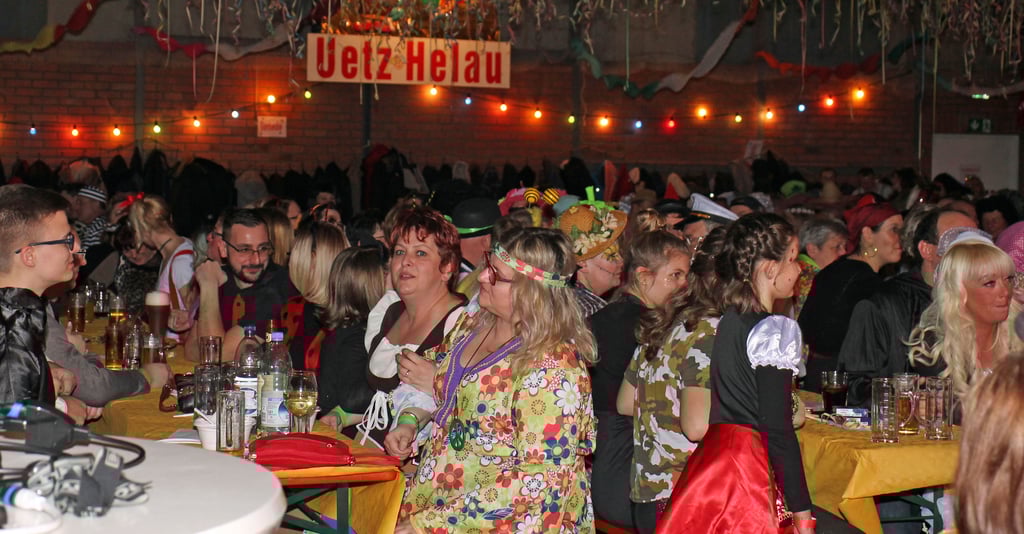 Karneval in Uetz. Die dortige Turnhalle soll mit in die Gebührensatzung der Einheitsgemeinde Stadt Tangerhütte aufgenommen werden.