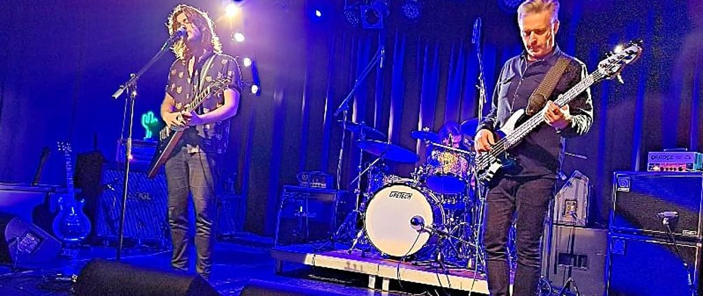 Die Band Higgins aus Leipzig gastierte zum Neustart der Offenen Bühne am Wochenende im Salzwedeler Club Hanseat.