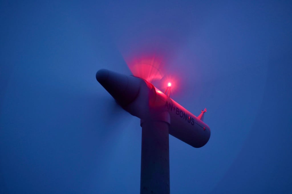 Die Windbranche hat den Studienautoren zufolge in den Jahren 2017 bis 2019 mehr als 40.000 Arbeitsplätze verloren, von denen bislang nur ein kleinerer Teil wieder aufgebaut werden konnte.