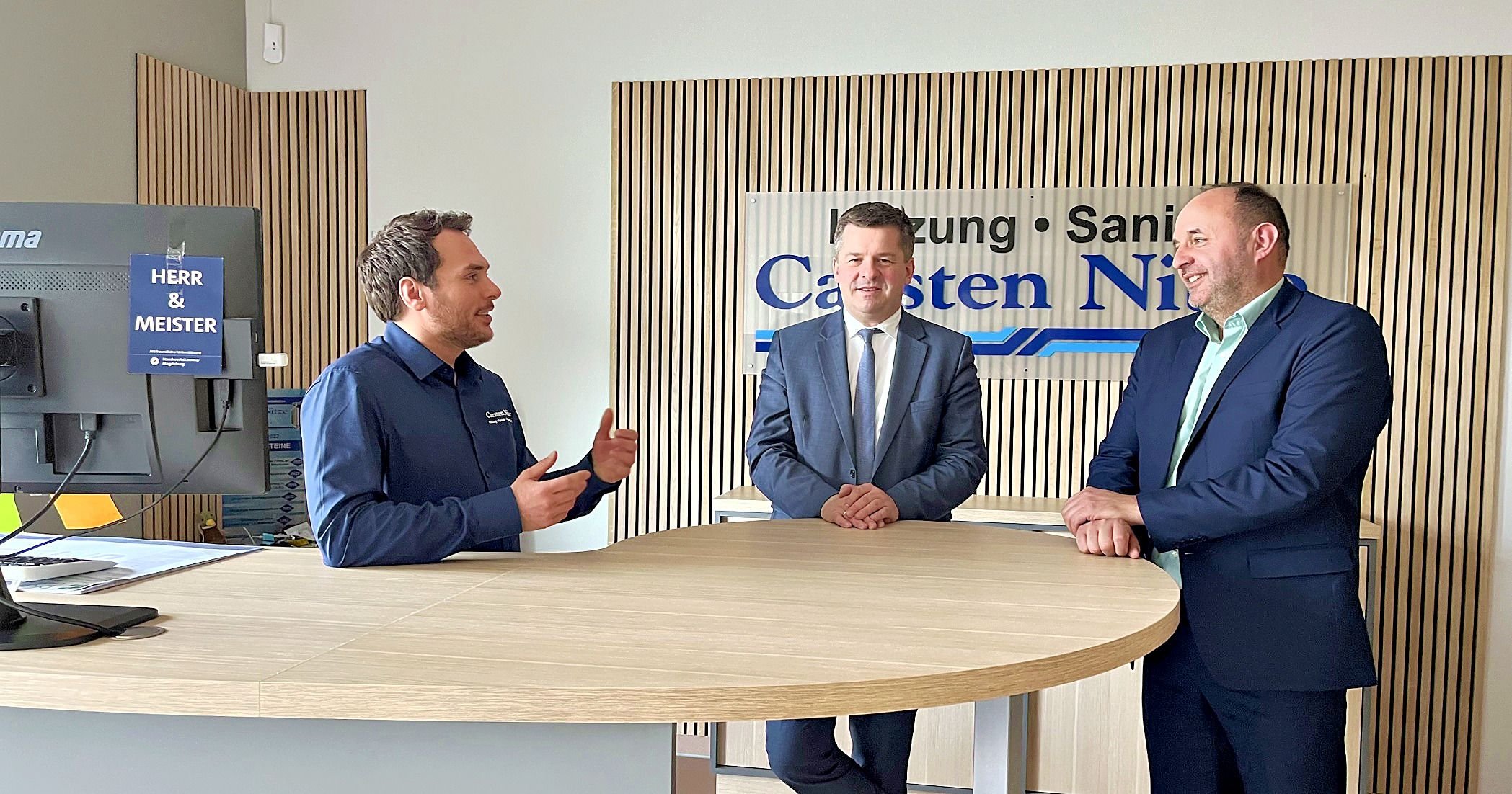 Handwerk braucht Nachfolger: Minister Sven Schulze (CDU) von Generationswechsel in Tangerhütte beeindruckt