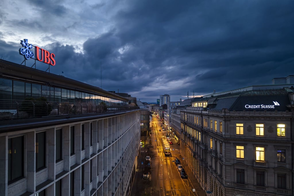 Die Hauptsitze der Schweizer Banken Credit Suisse und UBS am Paradeplatz in Zürich.