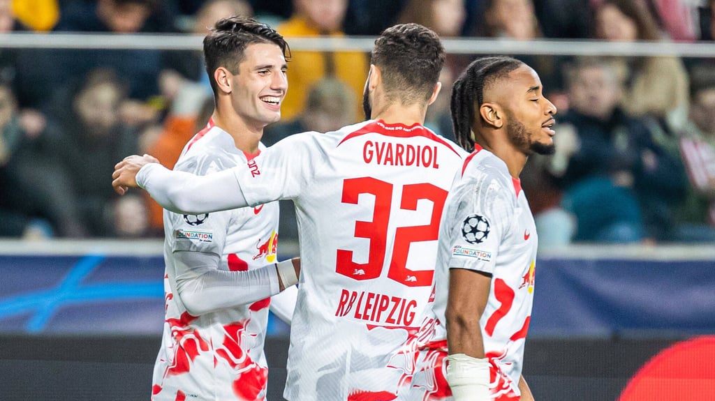 Drei der wertvollsten RB-Spieler: Dominik Szoboszlai (l.), Josko Gvardiol und Christopher Nkunku (r.).