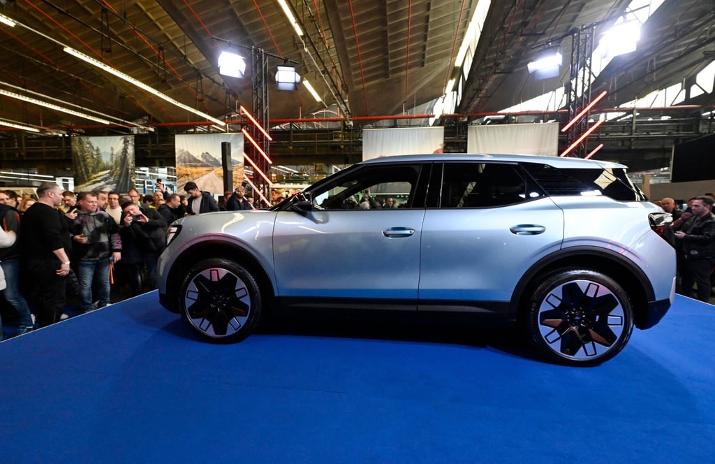 Die Ford-Werke GmbH stellt in Köln den neuen vollelektrischen Explorer vor, mit dem der Autobauer die Käufer in Europa begeistern will.