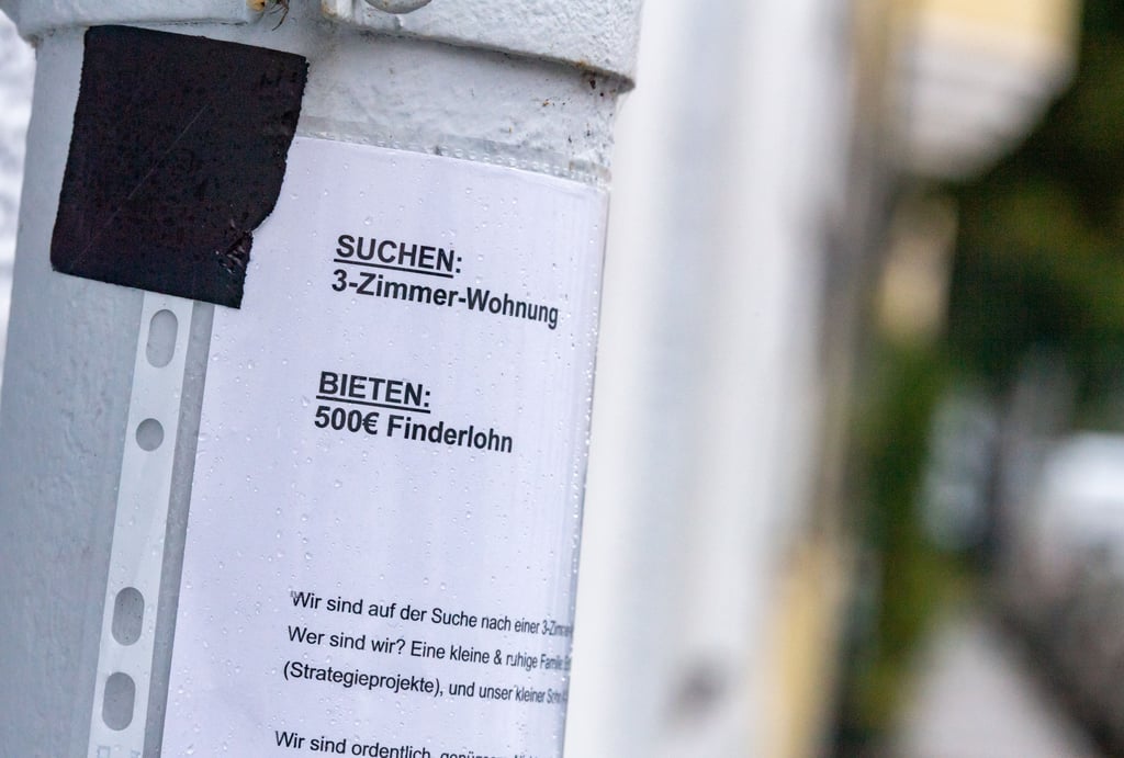 In Deutschlands großen Städten fehlen massiv Wohnungen, auf dem Land gibt es günstigen Wohnraum.