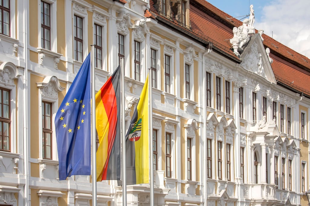 Im Landtag in Magdeburg sind die Abgeordneten derzeit zu einer zweitägigen Sitzungsperiode zusammengekommen.