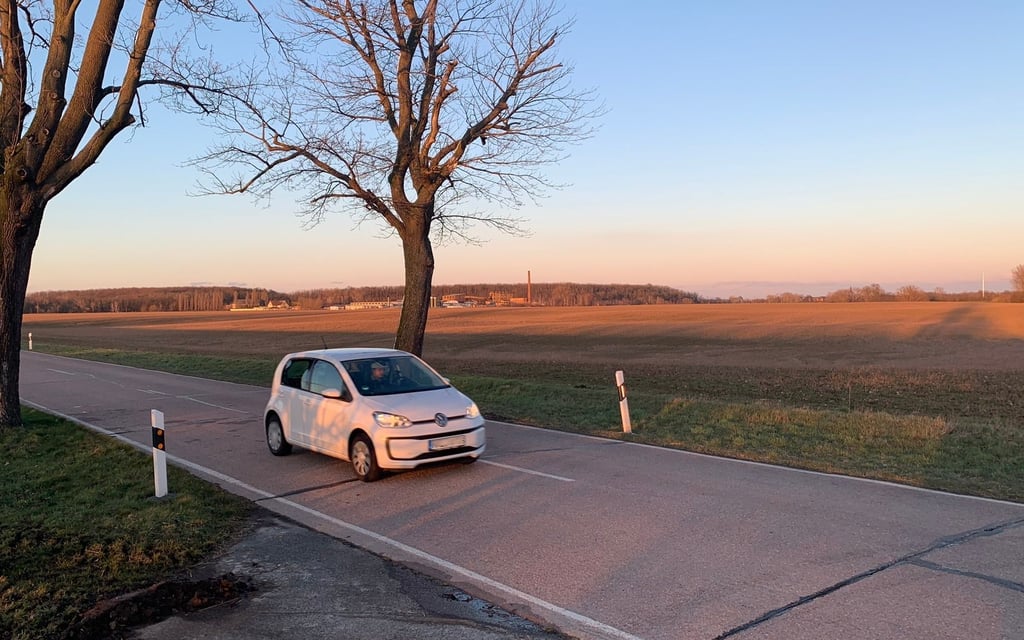 Für diesen Acker nördlich von Piethen soll ein Bebauungsplan für einen Solarpark aufgestellt werden.