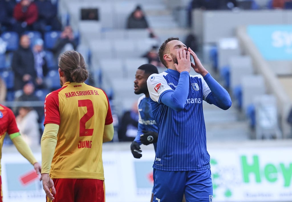 Für Luc Castaignos (r.) ist die Saison verletzungsbedingt mit dem FCM gelaufen. Der Niederländer, der im Januar zum Aufsteiger kam, spielte siebenmal und steuerte einen Treffer bei.