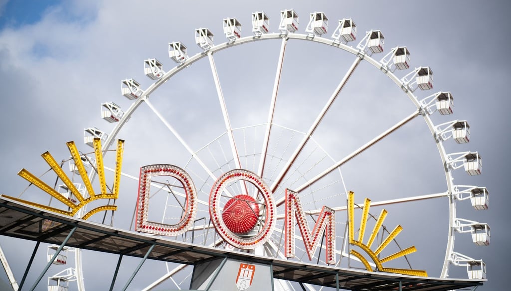 Vom 24. März bis zum 23. April ist der Hamburger Dom wieder geöffnet.