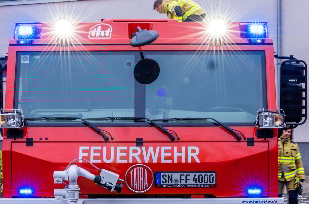 Die Führerscheinprüfungen für Lkw sind teuer. Für Kameraden von Feuerwehren werden die in der Regel von der Kommune finanziert. Doch wie sieht es in Sachsen-Anhalt mit einer Landesförderung aus?
