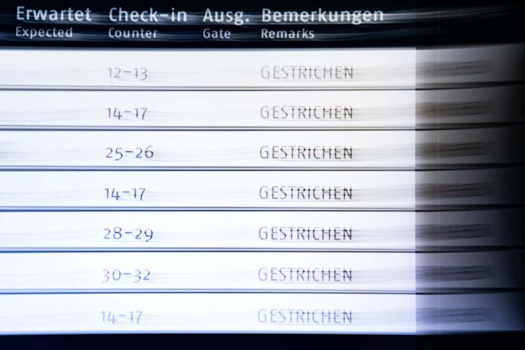 Die Anzeige mit gestrichenen Flügen.