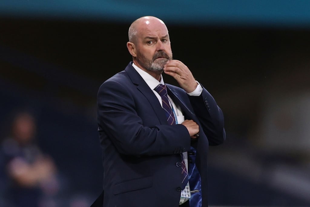 Trainer Steve Clarke hat seinen Vertrag mit dem schottischen Verband bis 2026 verlängert.