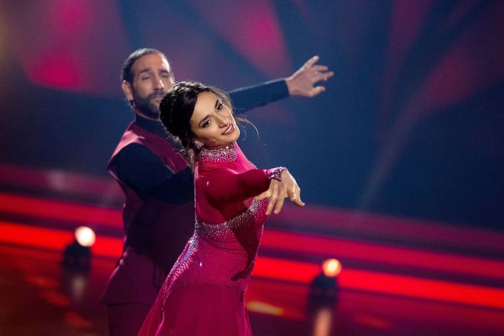 Sally Özcan, Youtuberin und Influencerin, mit ihrem Tanzpartner Massimo Sinato bei „Let's Dance“.