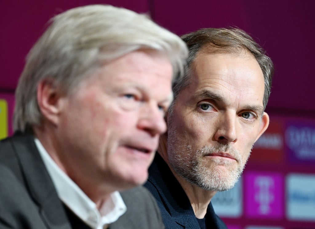 Vorstandschef Oliver Kahn (l) bei der Vorstellung von Thomas Tuchel als neuer Trainer des FC Bayern München.