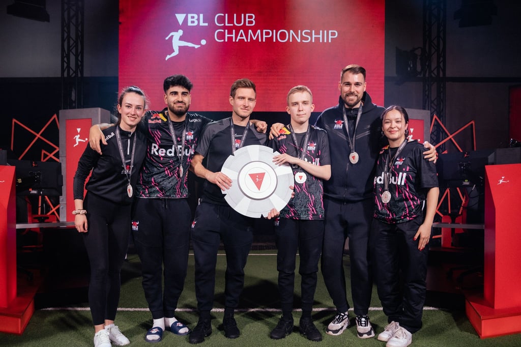 Das siegreiche Leipziger eSports-Team RBLZ Gaming.