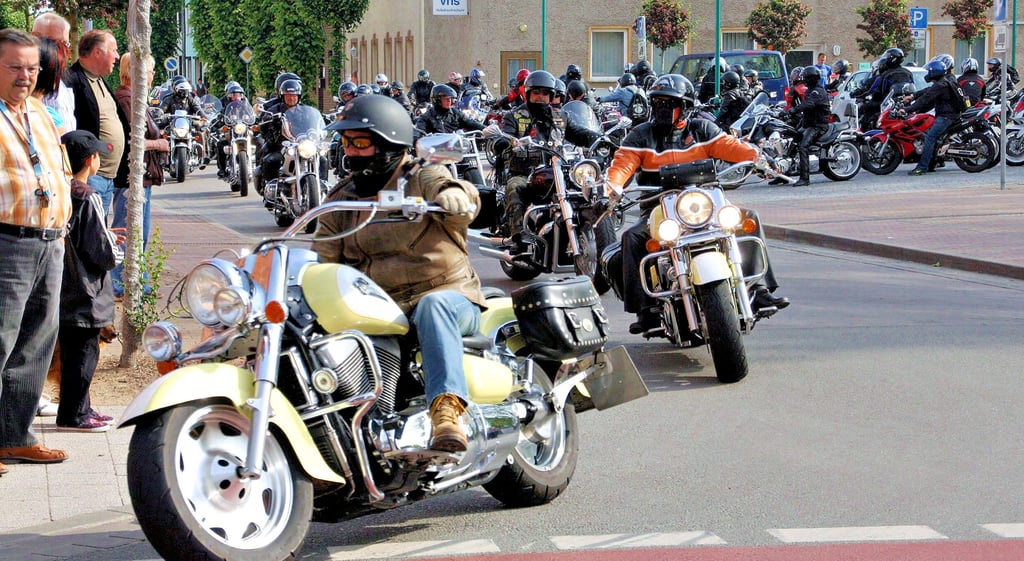 Die Bikerausfahrten starten immer am Rathausplatz in Tangerhütte.