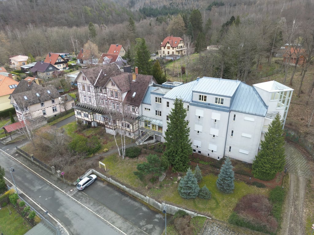 Aus der Kinderklinik in Wernigerode soll nun doch keine Unterkunft für Flüchtlinge werden. Hier ist stattdessen ein Gesundheitszentrum geplant.