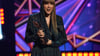 Taylor Swift mit dem Preis für den Song des Jahres bei den iHeartRadio Music Awards in Los Angeles.