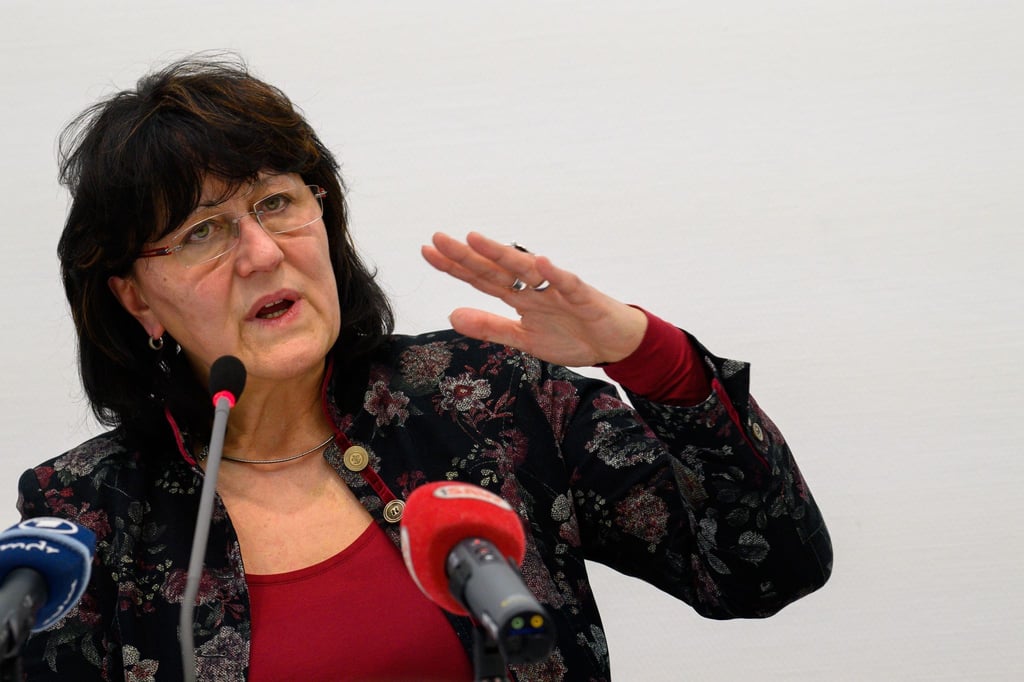Eva Feußner (CDU) Bildungsministerin des Landes Sachsen-Anhalt spricht.