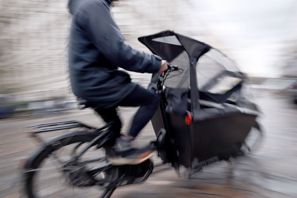 Der Umgang mit Lastenfahrrädern berge besondere Sicherheitsrisiken, warnt die Verkehrswacht.