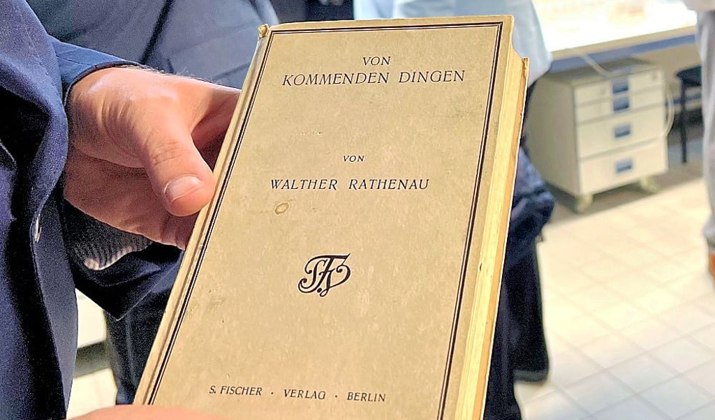 Walther Rathenau beschäftigte sich bereits 1916 mit „kommenden Dingen“.