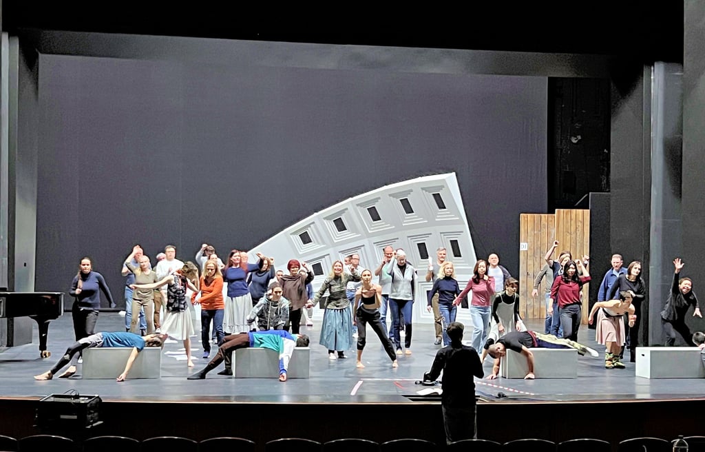 In dieser Spielzeit feiert das Anhaltische Theater im großen Haus acht Premieren. Ritus – hier bei den Proben – ist die sechste.