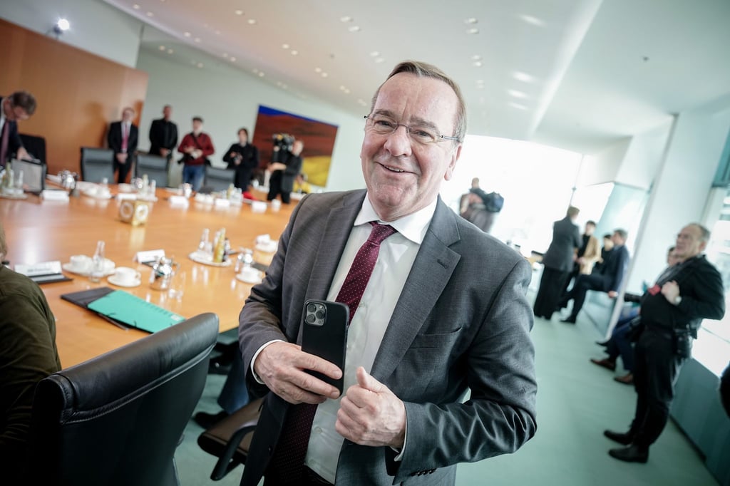 Beschaffungswesen der Bundeswehr: Bundesverteidigungsminister Boris Pistorius (SPD) will schneller und effektiver werden.